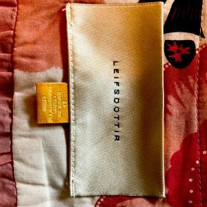 Women’s Leifsdottir skirt multi colored sz 0